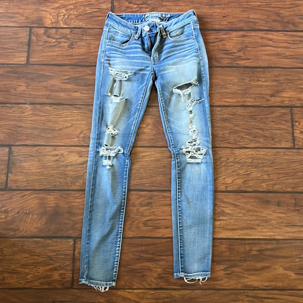 American Eagle Super Stretch Ripped Jeans